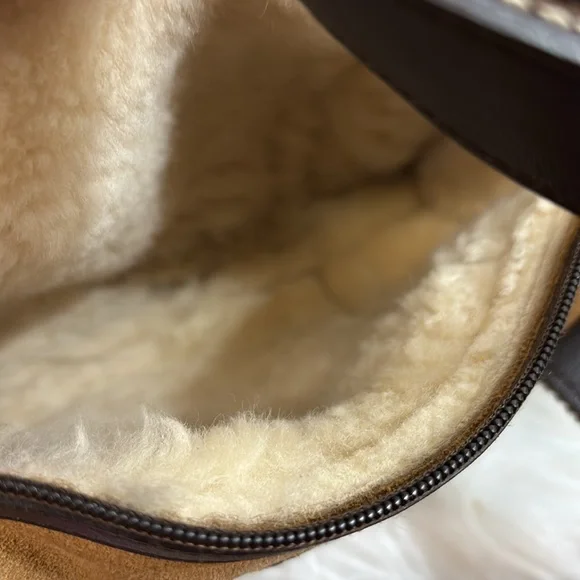 UGG Tan and Brown Mini Bag barrel purse - Picture 12 of 12